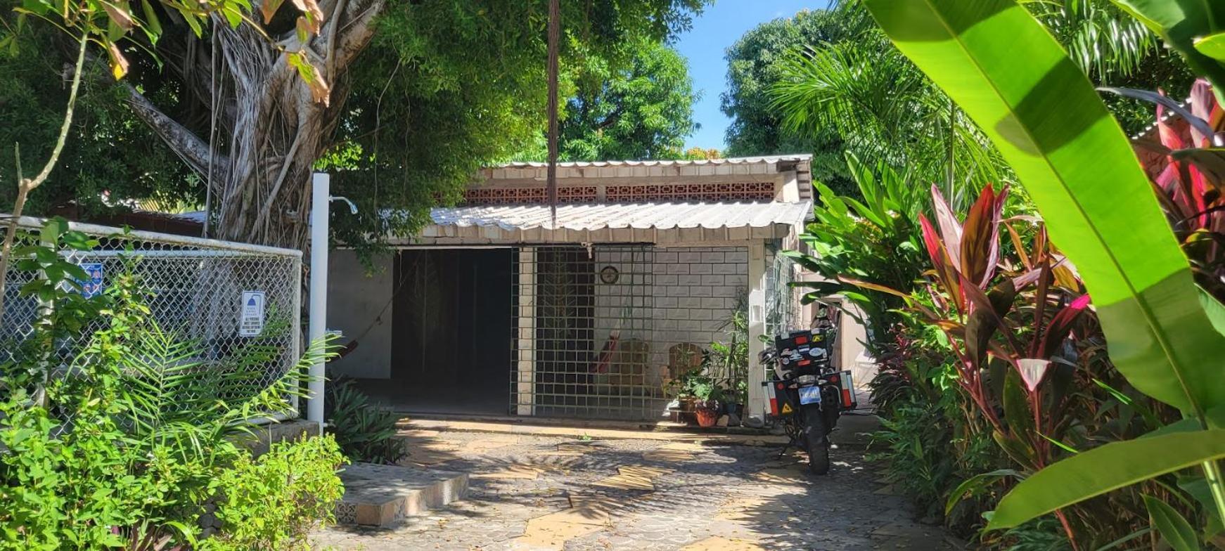 Hostal Tia Reyna El Zonte Exterior foto